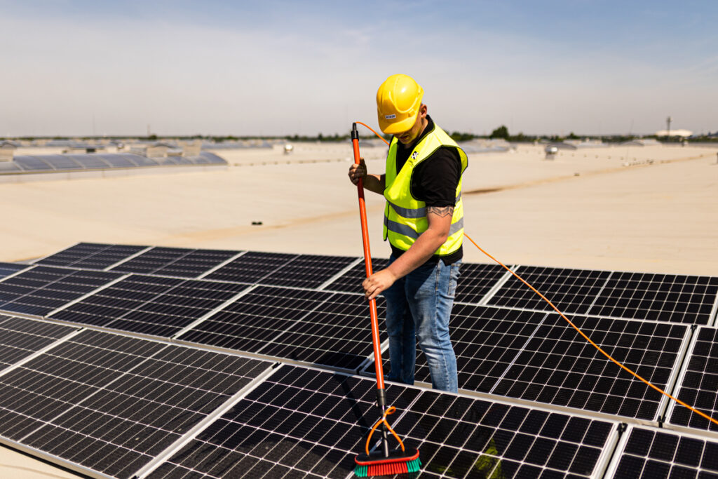 Mycie paneli Poznań