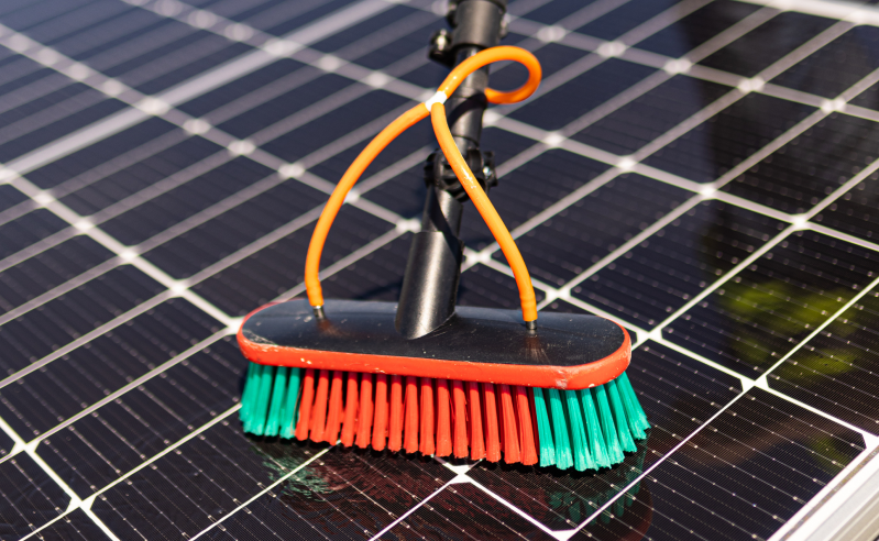 Mycie paneli fotowoltaicznych